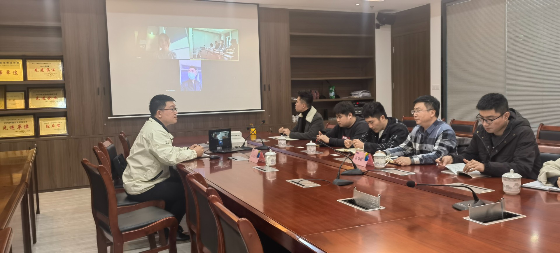 1643168833961200.jpg 1643168833961200.jpg