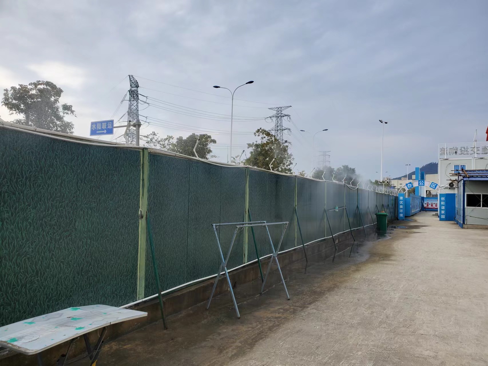 1721720735111281.jpg 堅守一線“戰高溫” 項目建設有“涼策”,王俊宇拍攝3.jpg