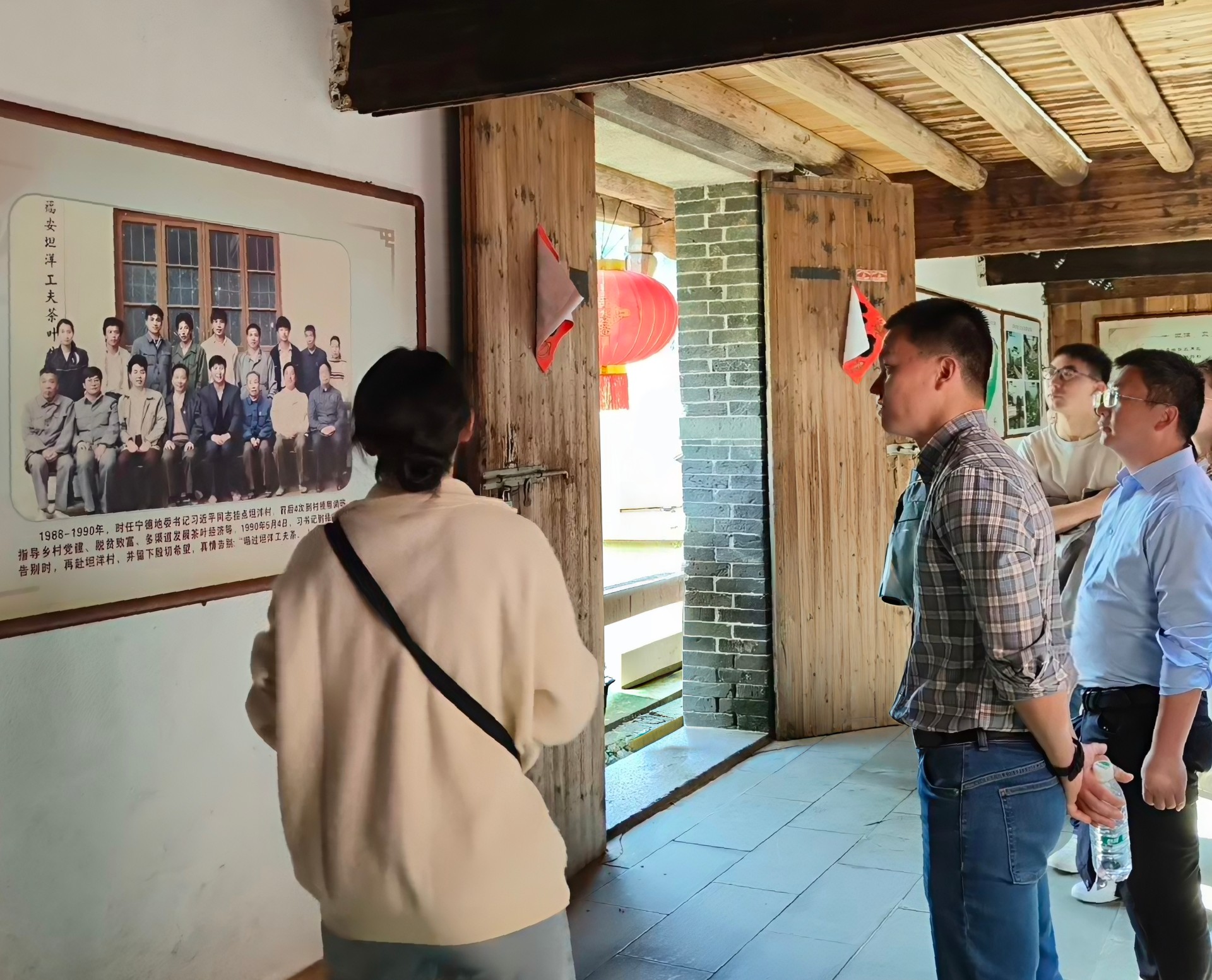 1745918050731334.jpg 1.jpg